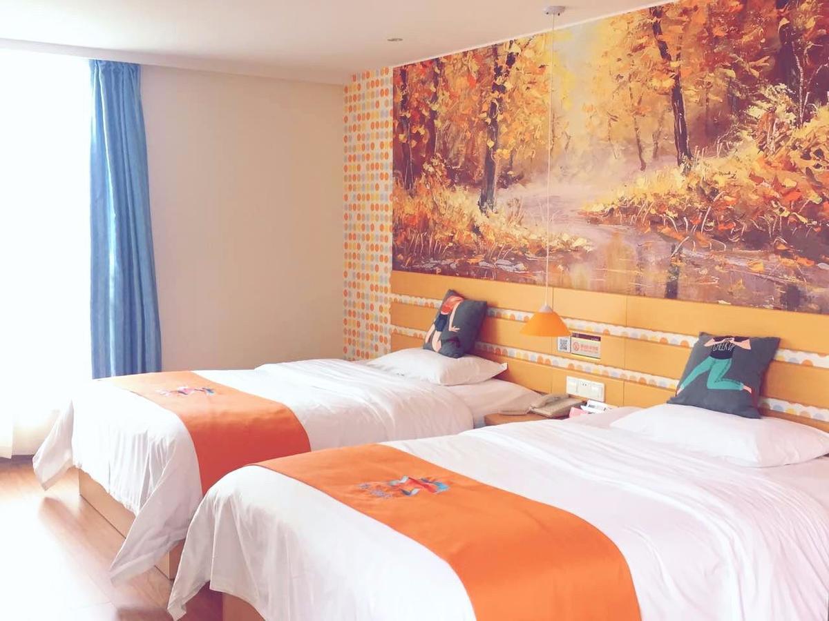 Pai Hotel Zhanjiang Xuwen מראה חיצוני תמונה